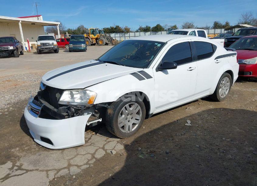 Photo 2 of 2014 Dodge Avenger SE (VIN 1C3CDZAB4EN111381)