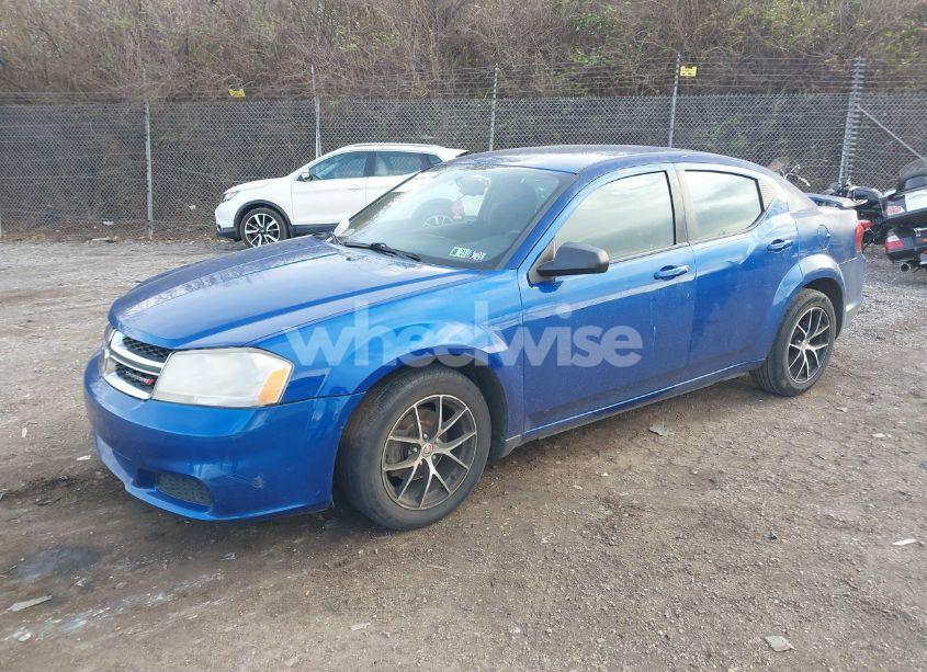 Photo 2 of 2014 Dodge Avenger SE (VIN 1C3CDZAB4EN112725)