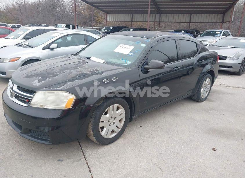 Photo 2 of 2014 Dodge Avenger SE (VIN 1C3CDZAB4EN139942)