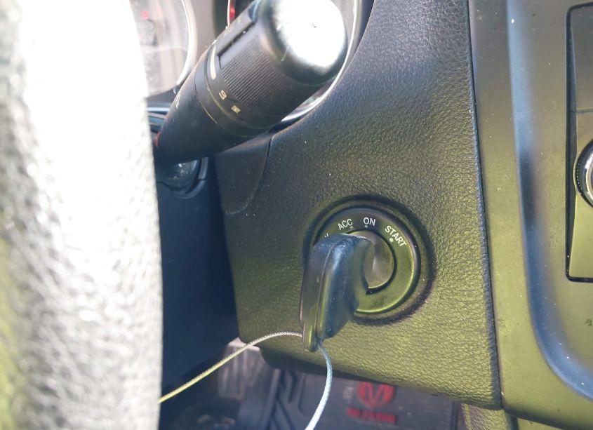 Photo 11 of 2014 Dodge Avenger SE (VIN 1C3CDZAB4EN168955)