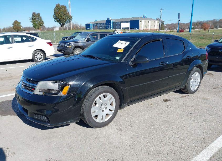 Photo 2 of 2014 Dodge Avenger SE (VIN 1C3CDZAB4EN196240)