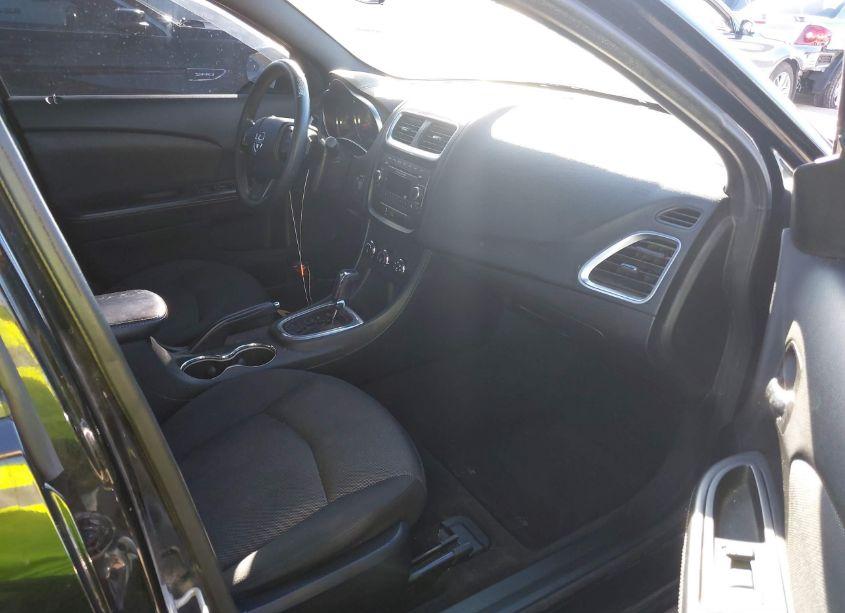 Photo 5 of 2014 Dodge Avenger SE (VIN 1C3CDZAB4EN196240)