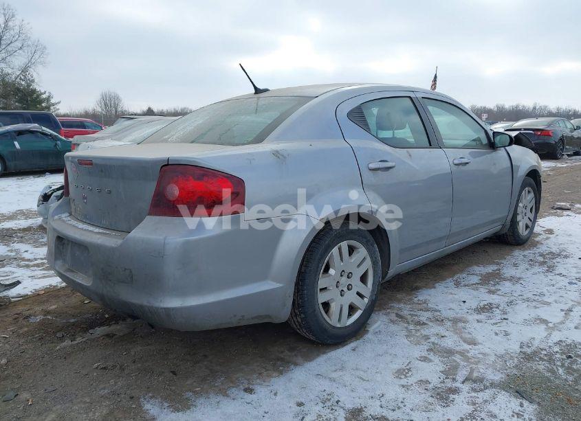 Photo 4 of 2014 Dodge Avenger SE (VIN 1C3CDZAB4EN215076)