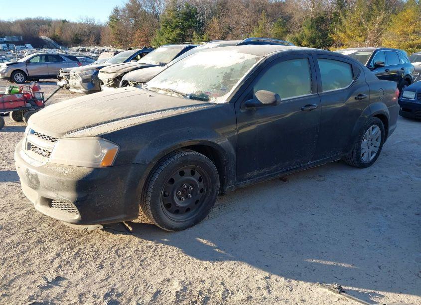 Photo 2 of 2013 Dodge Avenger SE (VIN 1C3CDZAB5DN530838)