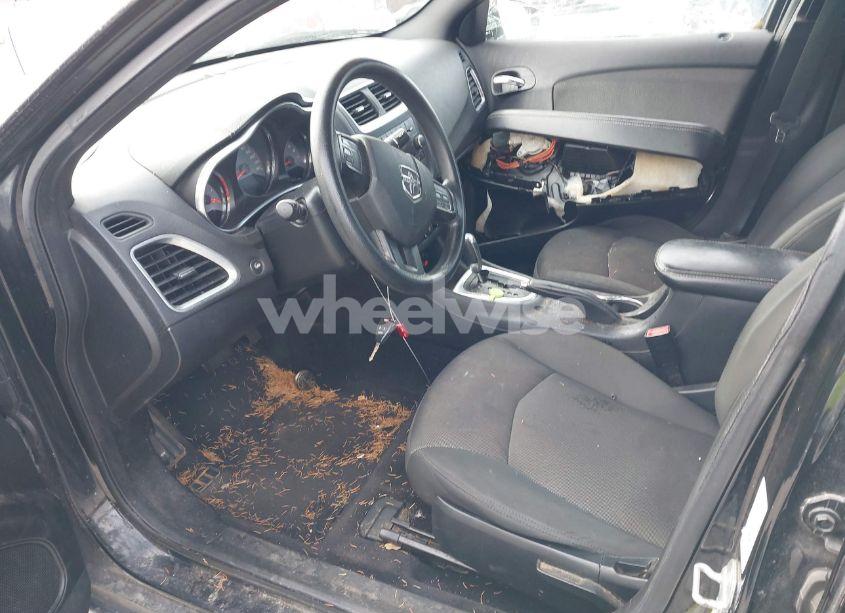 Photo 5 of 2013 Dodge Avenger SE (VIN 1C3CDZAB5DN540947)