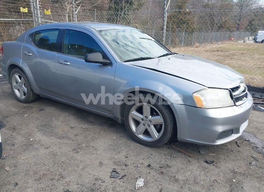 2013 Dodge Avenger SE (VIN 1C3CDZAB5DN565301) main photo