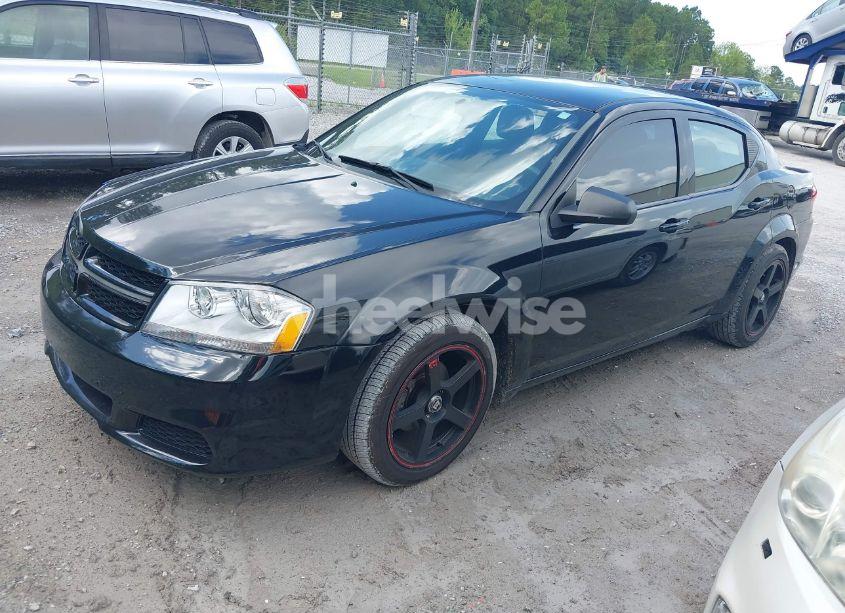 Photo 2 of 2013 Dodge Avenger (VIN 1C3CDZAB5DN587122)