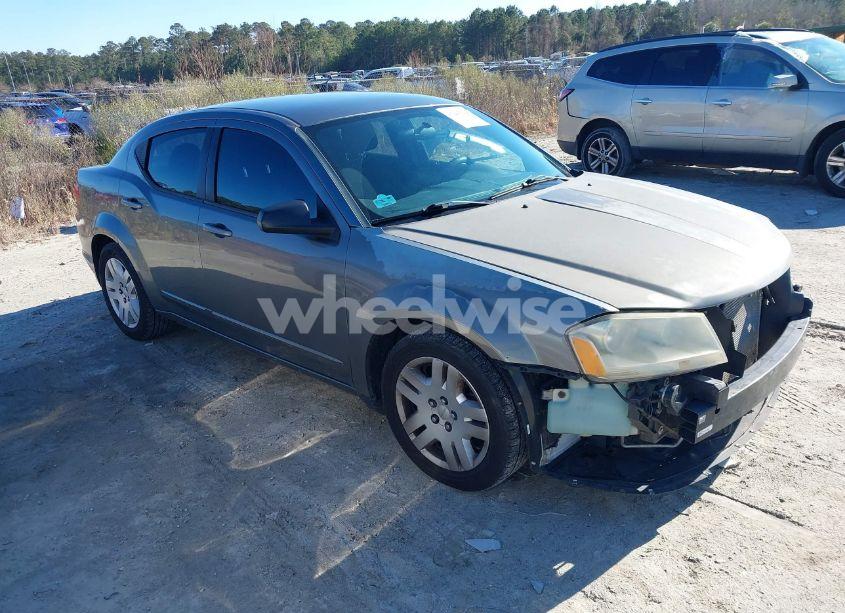 2013 Dodge Avenger SE (VIN 1C3CDZAB5DN590067) main photo
