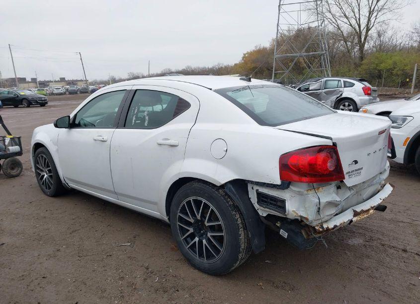 Photo 3 of 2013 Dodge Avenger SE (VIN 1C3CDZAB5DN605148)