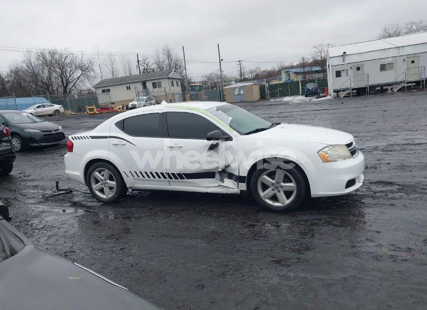 Photo 13 of 2013 Dodge Avenger SE (VIN 1C3CDZAB5DN646122)