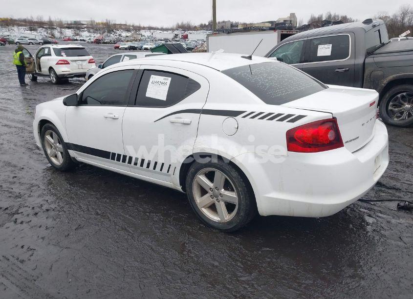 Photo 3 of 2013 Dodge Avenger SE (VIN 1C3CDZAB5DN646122)