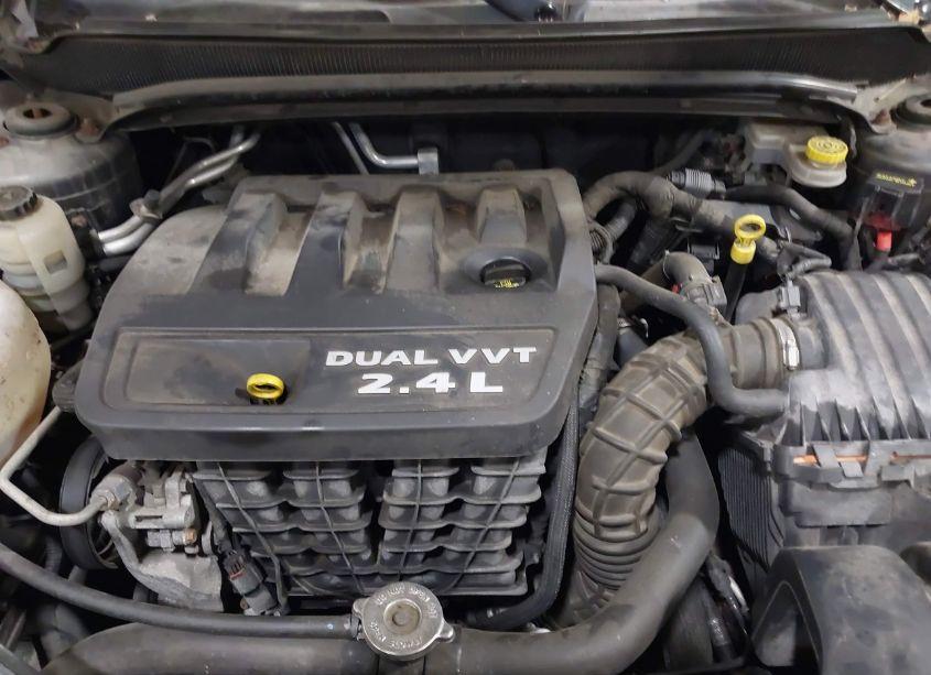 Photo 10 of 2013 Dodge Avenger SE (VIN 1C3CDZAB5DN677127)