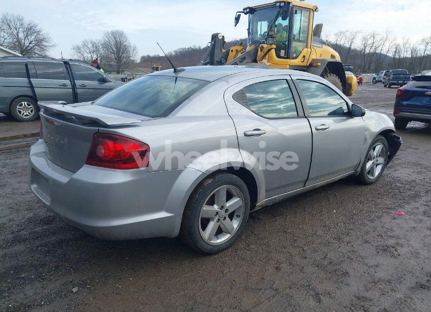 Photo 4 of 2013 Dodge Avenger SE (VIN 1C3CDZAB5DN702690)