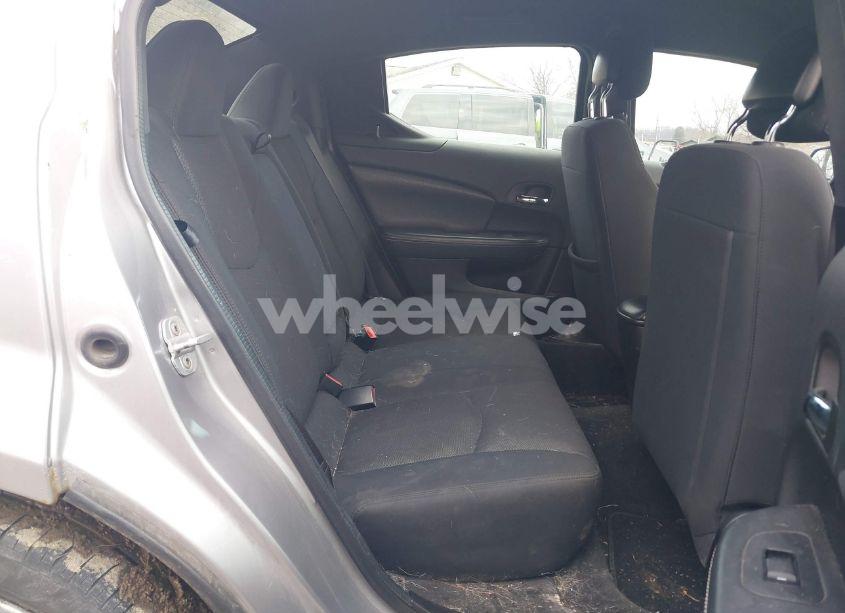 Photo 8 of 2013 Dodge Avenger SE (VIN 1C3CDZAB5DN702690)