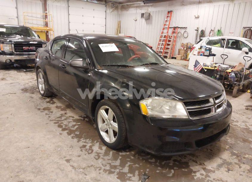 2013 Dodge Avenger SE (VIN 1C3CDZAB5DN712488) main photo