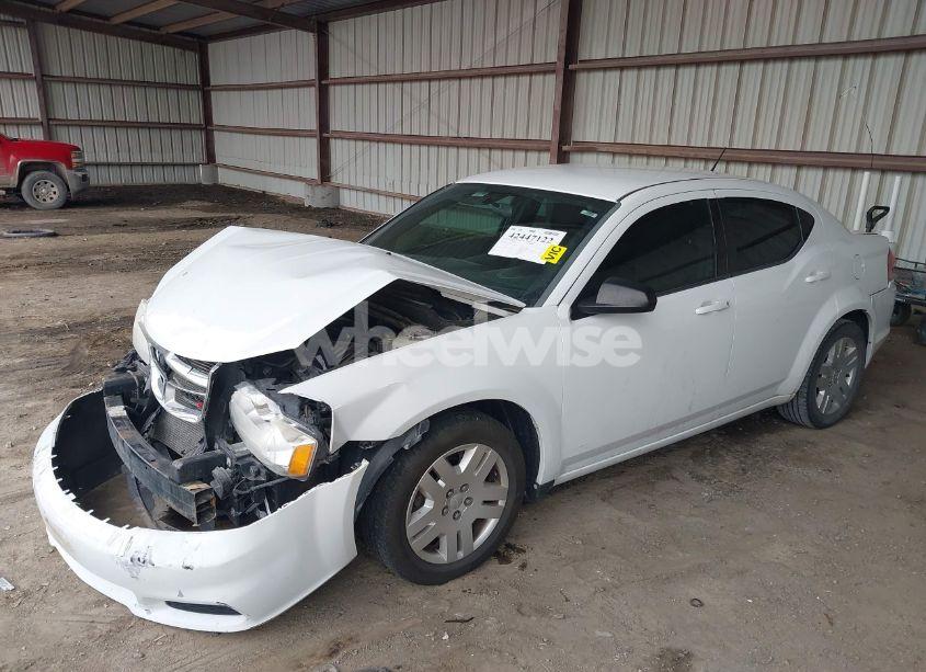 Photo 2 of 2013 Dodge Avenger SE (VIN 1C3CDZAB5DN741893)