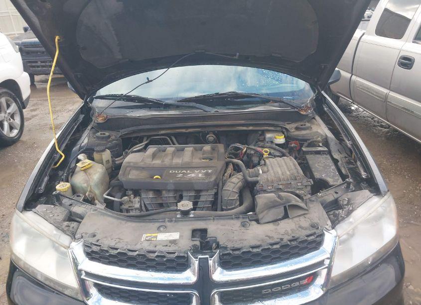 Photo 10 of 2013 Dodge Avenger SE (VIN 1C3CDZAB5DN770892)