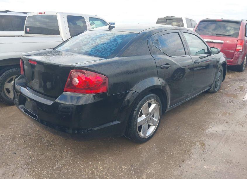 Photo 4 of 2013 Dodge Avenger SE (VIN 1C3CDZAB5DN770892)