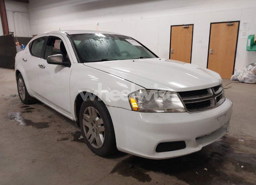 2014 Dodge Avenger SE (VIN 1C3CDZAB5EN115942) main photo