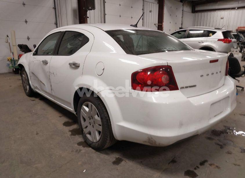 Photo 3 of 2014 Dodge Avenger SE (VIN 1C3CDZAB5EN115942)