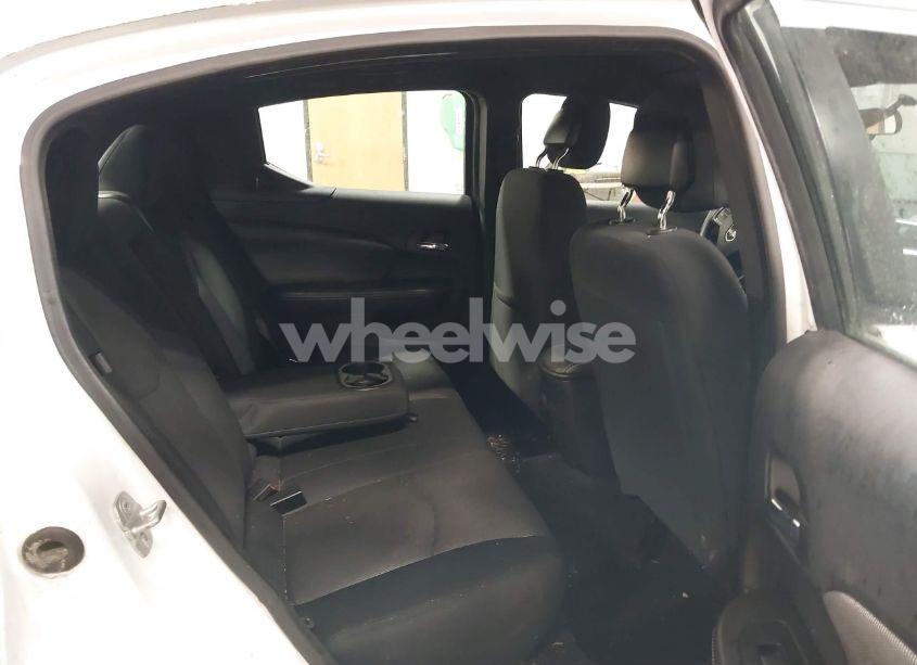 Photo 8 of 2014 Dodge Avenger SE (VIN 1C3CDZAB5EN115942)