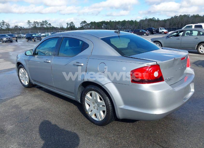Photo 3 of 2014 Dodge Avenger SE (VIN 1C3CDZAB5EN153784)