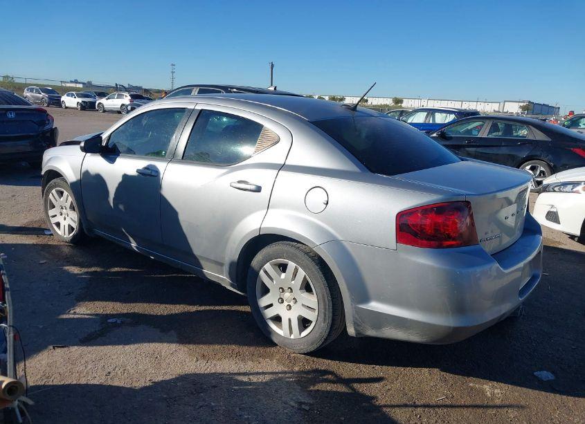 Photo 3 of 2014 Dodge Avenger SE (VIN 1C3CDZAB5EN160749)