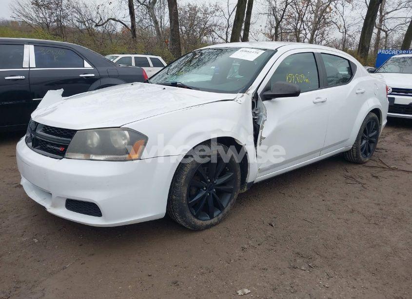 Photo 2 of 2014 Dodge Avenger SE (VIN 1C3CDZAB5EN175509)