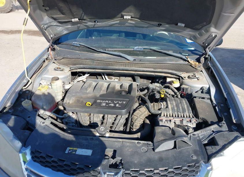 Photo 10 of 2014 Dodge Avenger SE (VIN 1C3CDZAB5EN235594)