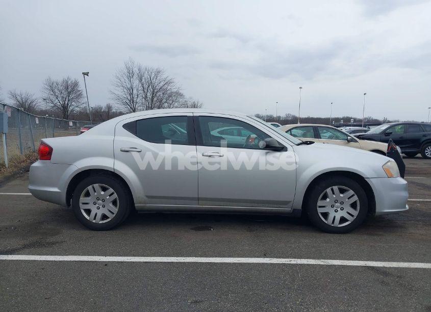 Photo 13 of 2012 Dodge Avenger SE (VIN 1C3CDZAB6CN227453)