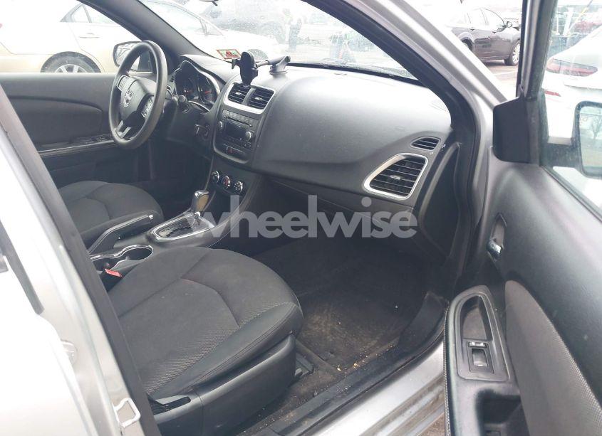 Photo 5 of 2012 Dodge Avenger SE (VIN 1C3CDZAB6CN227453)