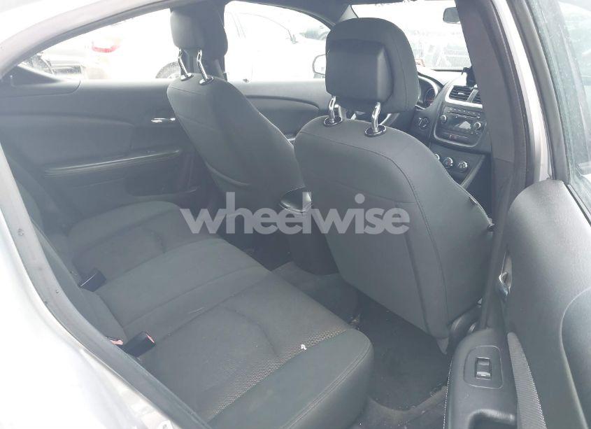 Photo 8 of 2012 Dodge Avenger SE (VIN 1C3CDZAB6CN227453)