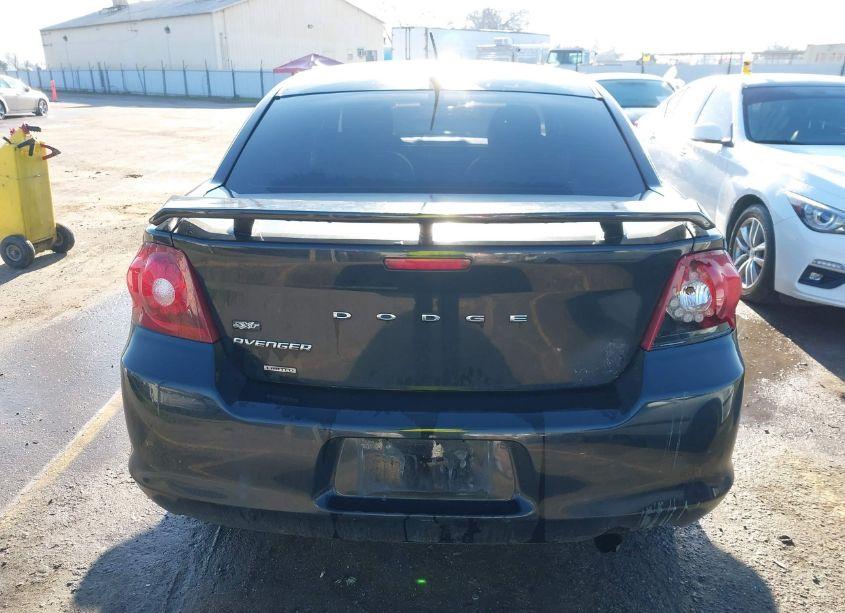 Photo 15 of 2013 Dodge Avenger SE (VIN 1C3CDZAB6DN567154)