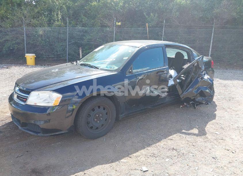 Photo 2 of 2013 Dodge Avenger SE (VIN 1C3CDZAB6DN617597)