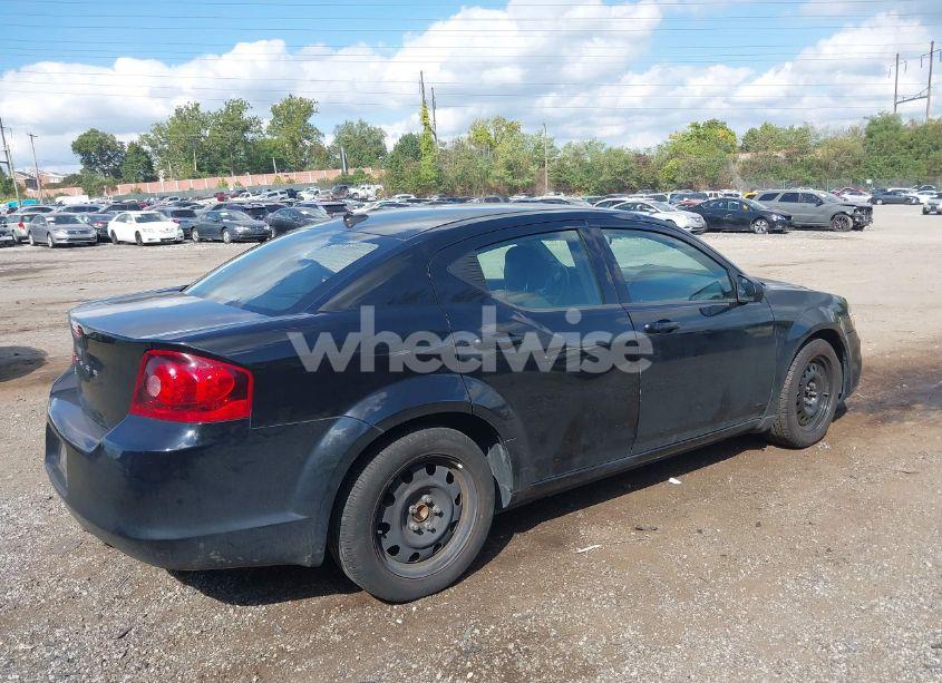 Photo 4 of 2013 Dodge Avenger SE (VIN 1C3CDZAB6DN617597)