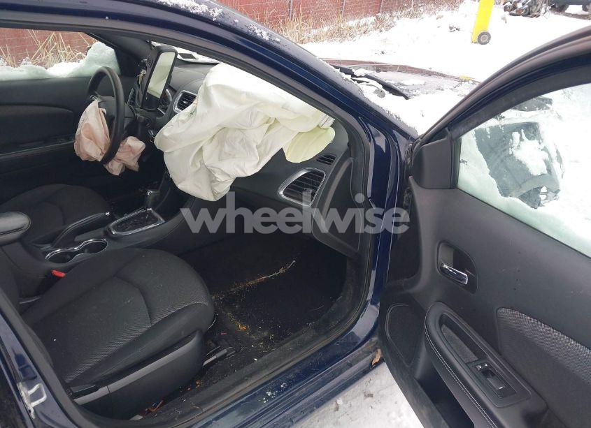 Photo 5 of 2013 Dodge Avenger SE (VIN 1C3CDZAB6DN634027)