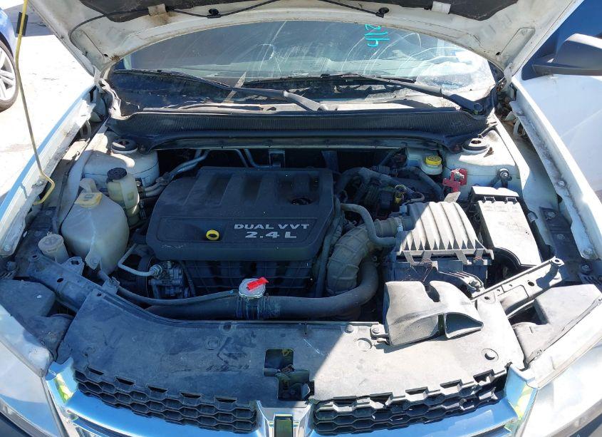 Photo 10 of 2013 Dodge Avenger SE (VIN 1C3CDZAB6DN700415)