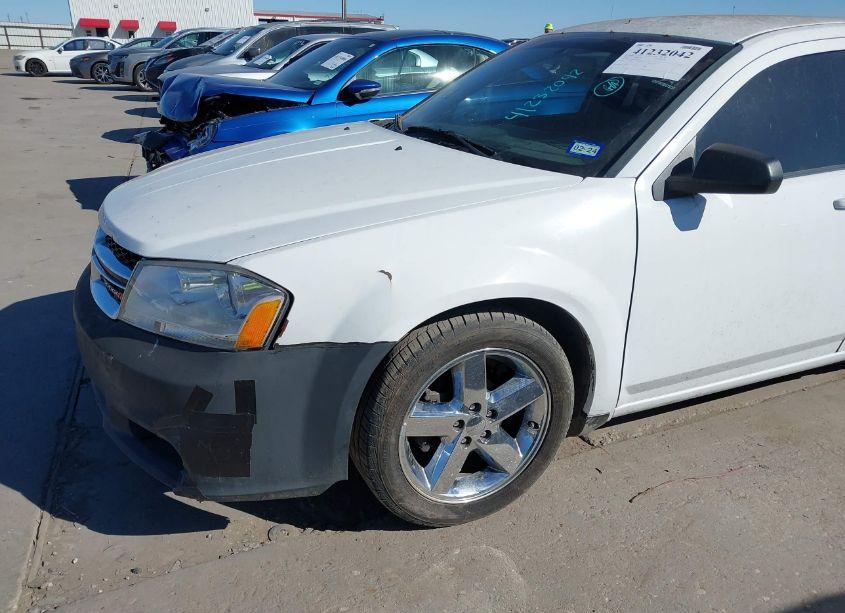 Photo 16 of 2013 Dodge Avenger SE (VIN 1C3CDZAB6DN700415)