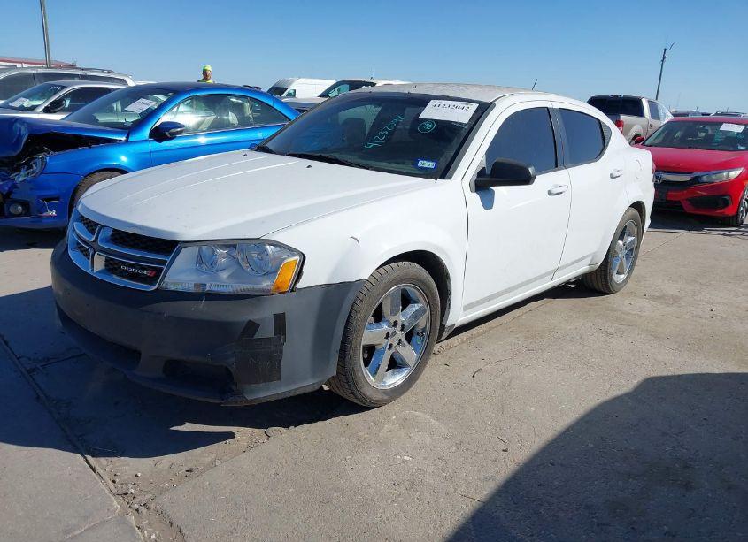 Photo 2 of 2013 Dodge Avenger SE (VIN 1C3CDZAB6DN700415)