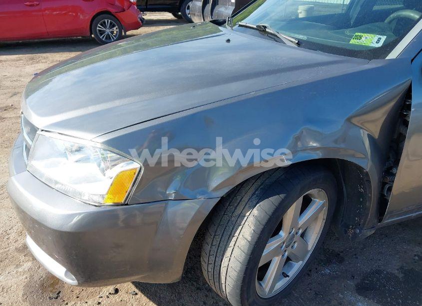 Photo 6 of 2013 Dodge Avenger SE (VIN 1C3CDZAB6DN771209)