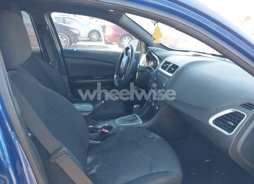 Photo 5 of 2014 Dodge Avenger SE (VIN 1C3CDZAB6EN109258)