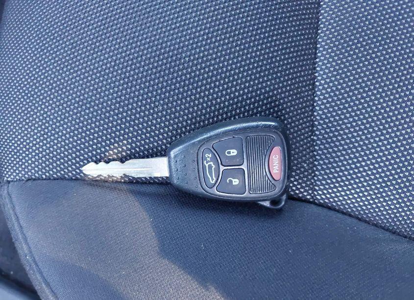 Photo 11 of 2014 Dodge Avenger SE (VIN 1C3CDZAB6EN147640)