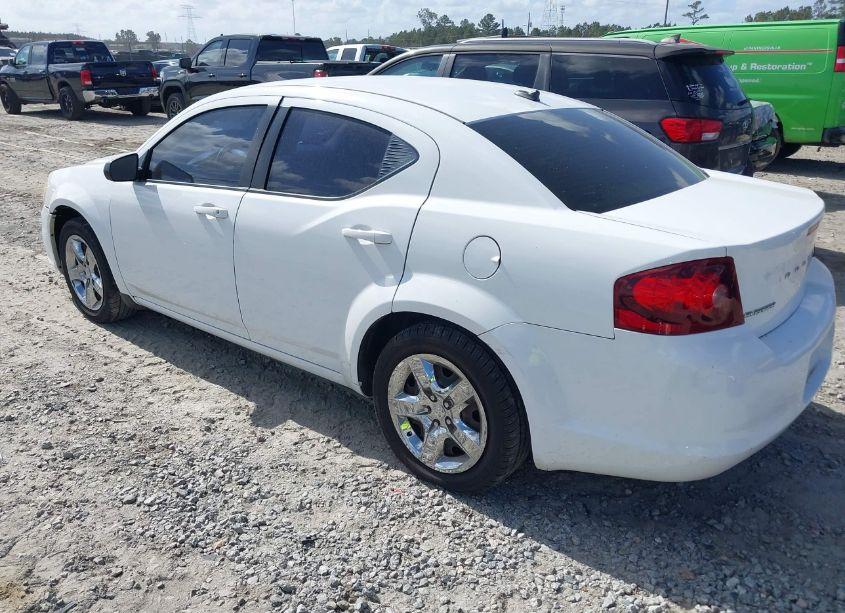 Photo 3 of 2014 Dodge Avenger SE (VIN 1C3CDZAB6EN199611)