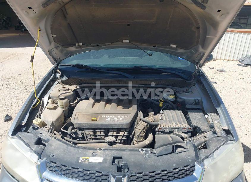 Photo 10 of 2014 Dodge Avenger SE (VIN 1C3CDZAB6EN217069)