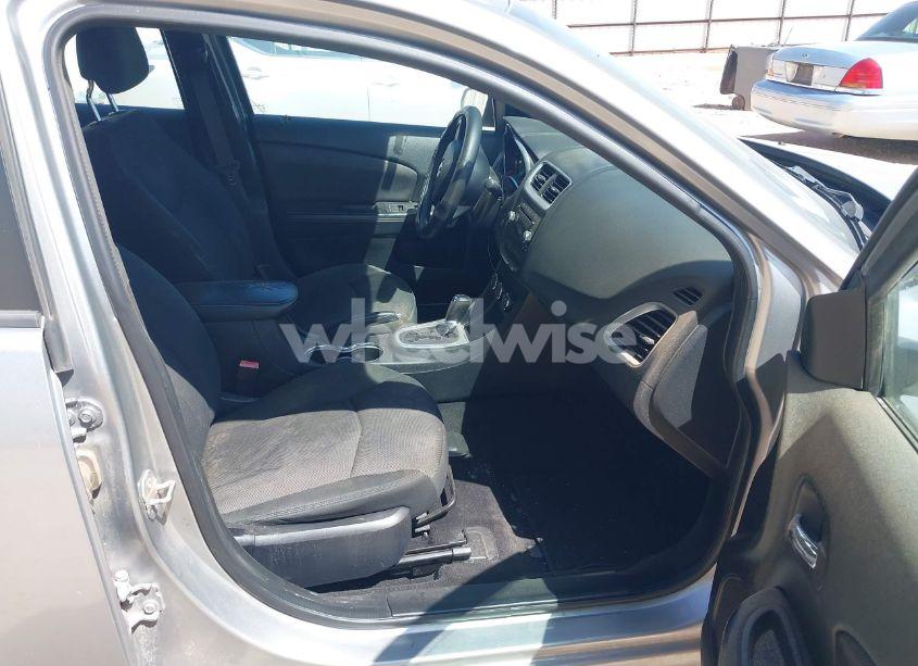 Photo 5 of 2014 Dodge Avenger SE (VIN 1C3CDZAB6EN217069)