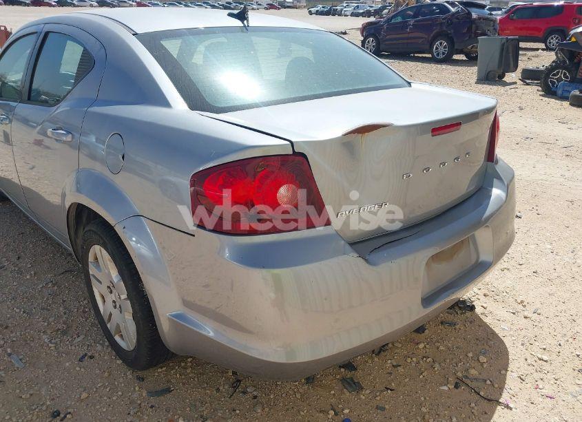 Photo 6 of 2014 Dodge Avenger SE (VIN 1C3CDZAB6EN217069)