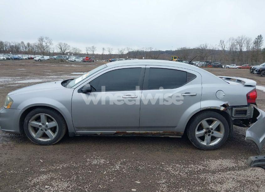 Photo 15 of 2014 Dodge Avenger SE (VIN 1C3CDZAB6EN227245)
