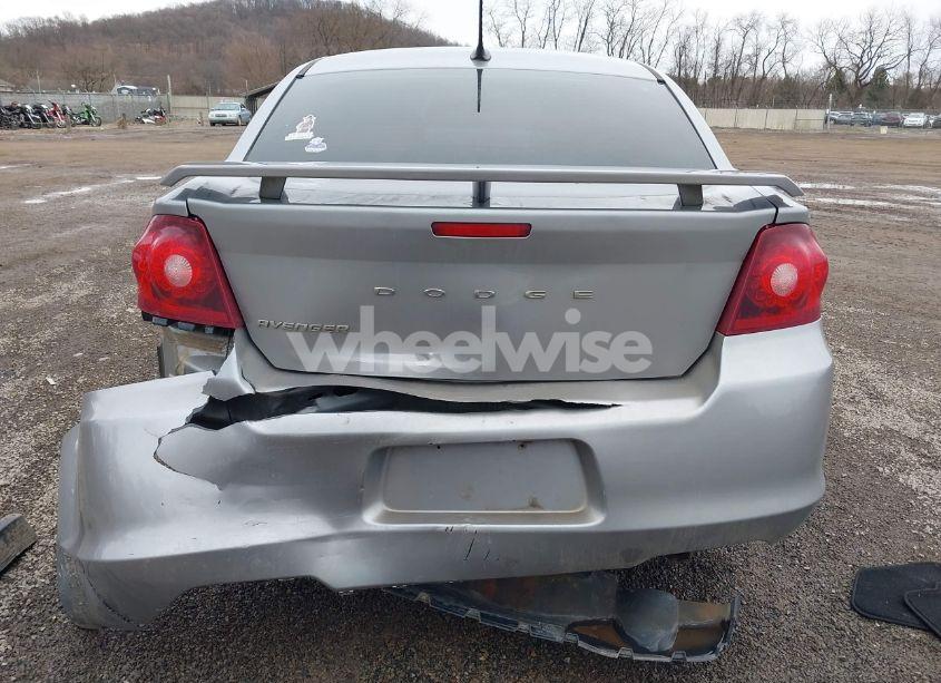 Photo 17 of 2014 Dodge Avenger SE (VIN 1C3CDZAB6EN227245)