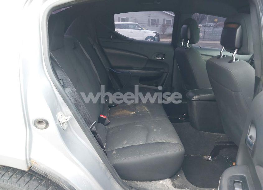 Photo 8 of 2014 Dodge Avenger SE (VIN 1C3CDZAB6EN227245)