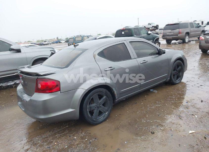 Photo 4 of 2012 Dodge Avenger SE (VIN 1C3CDZAB7CN154027)